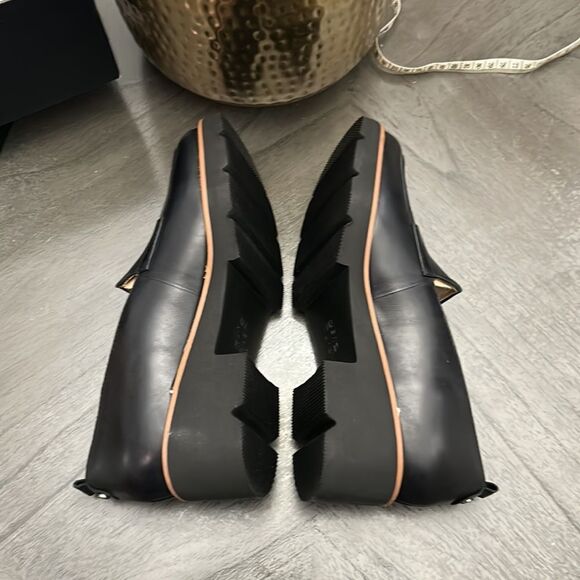 NATURALIZER DARRY LUG SOLE LOAFER - Picture 9 of 14